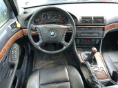 bmw 5 (e39) del año 2000
