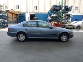 bmw 5 (e39) del año 2000