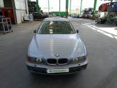 bmw 5 (e39) del año 2000