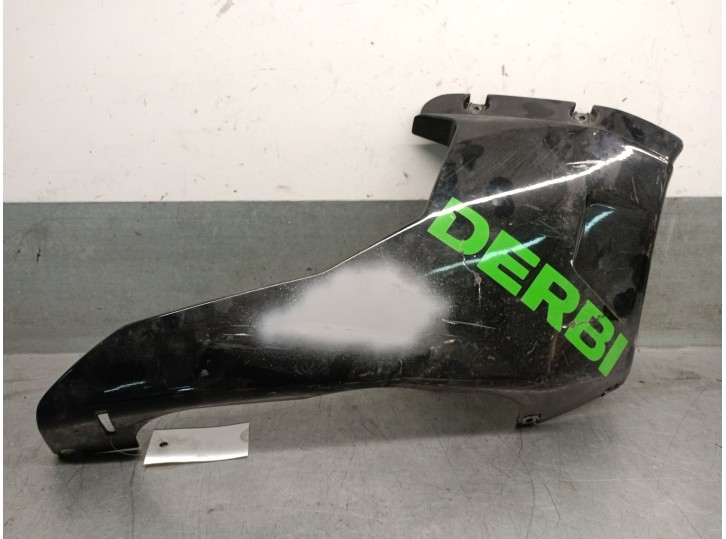 Recambio de embellecedor para derbi gpr 50cc 2005 gpr 50 - gr 1a referencia OEM IAM 00H01515231 00H01515231 