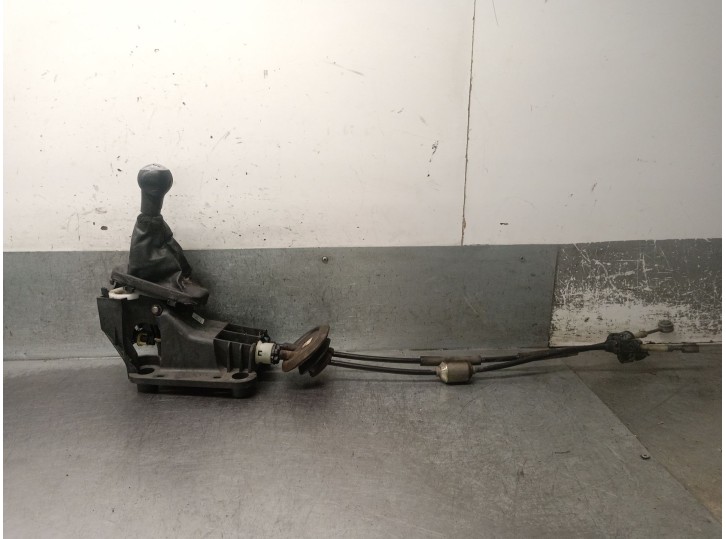 Recambio de palanca cambio para citroën c3 ii (sc_) 1.6 hdi referencia OEM IAM 9675375080 