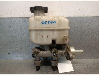 Recambio de bomba freno para ssangyong kyron 2.7 xdi 4x4 referencia OEM IAM 1KBM1110971 