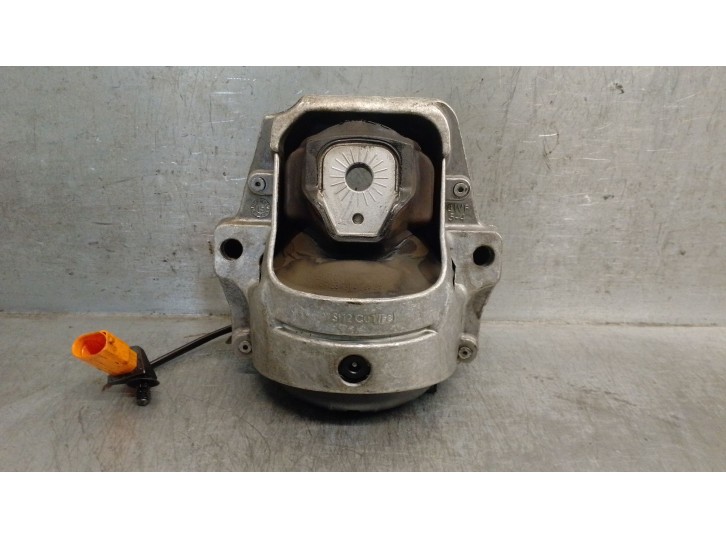 Recambio de soporte motor derecho para audi a6 c7 (4g2, 4gc) 2.0 tdi referencia OEM IAM 8R0199381B 8R0199381B 