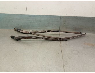 Recambio de brazo limpia delantero derecho para seat toledo iii (5p2) 2.0 tdi 16v referencia OEM IAM 5P0955410B 5P0955410B 