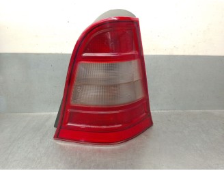 Recambio de piloto trasero derecho para mercedes-benz clase a (w168) a 160 (168.033, 168.133) referencia OEM IAM A1688200664 A16