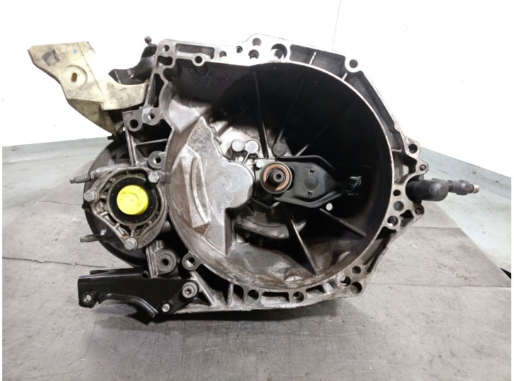 Recambio de caja cambios para citroën c3 ii (sc_) 1.6 bluehdi 100 referencia OEM IAM 20ET46 9131303B