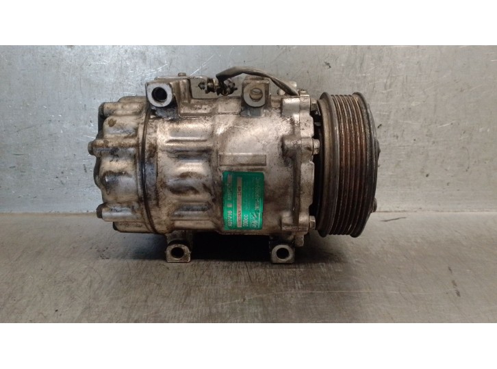 Recambio de compresor aire acondicionado para ford focus c-max (dm2) 2.0 tdci referencia OEM IAM 3M5H19D629HC 1796856 