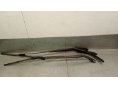 Recambio de brazo limpia delantero derecho para renault grand scénic ii (jm0/1_) 1.6 referencia OEM IAM 8200422219 7701056009 