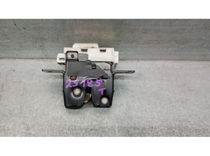 Recambio de cerradura maletero / porton para renault grand scénic ii (jm0/1_) 1.6 referencia OEM IAM 8200000894 8200000894 