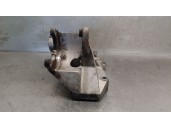 Recambio de soporte alternador para skoda superb i (3u4) 2.0 tdi referencia OEM IAM 038903143AE 038903139AE 