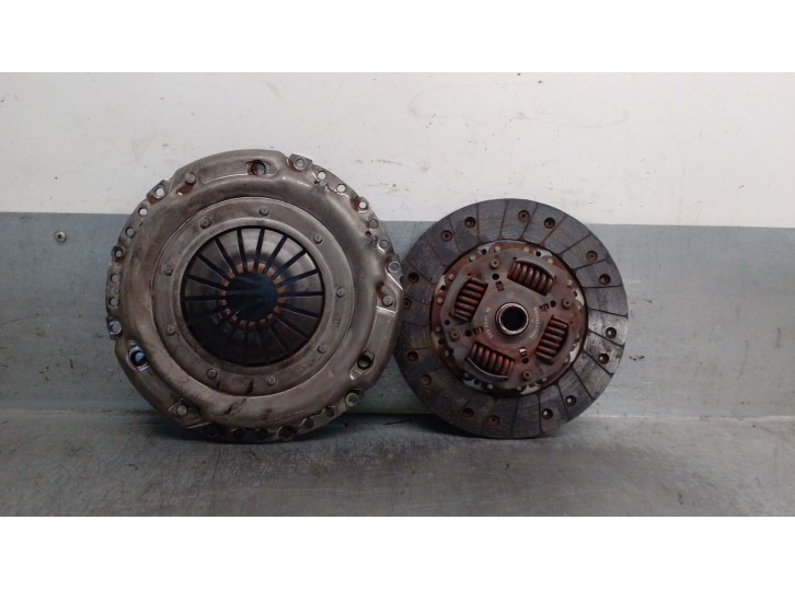 Recambio de kit embrague para seat ibiza iii (6l1) 1.9 tdi referencia OEM IAM 045141025AX 045141025AX 