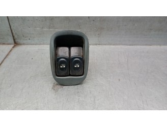 Recambio de mando elevalunas delantero izquierdo para renault megane scénic (ja0/1_) 1.9 dt (ja0y) referencia OEM IAM 7700838099