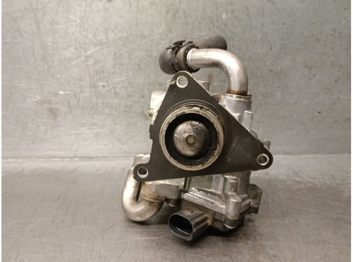 Recambio de valvula egr para volkswagen caddy furgón/kombi 2.0 tdi referencia OEM IAM 04L131501R 04L131501R 