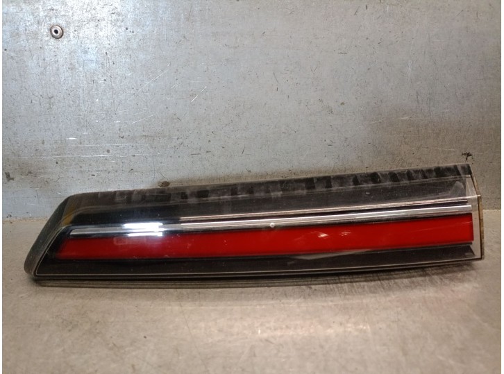 Recambio de piloto trasero porton izquierdo para opel mokka 1.2 (76) referencia OEM IAM 9833944480 