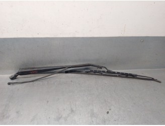 Recambio de brazo limpia trasero para mercedes-benz vito autobús (w638) 112 cdi 2.2 (638.194) referencia OEM IAM A6388201944 A63