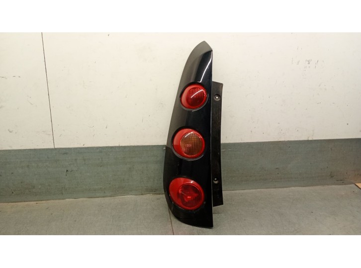 Replacement rear left tail light for Smart Forfour (454) 1.5 CDI (454.001) OEM IAM reference A4548200564 A4548200564 