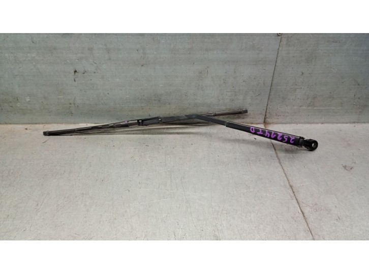 Recambio de brazo limpia trasero para ford tourneo connect 1.8 tdci referencia OEM IAM 2T1417C419CB 1520303 