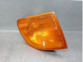 Replacement front right pilot light for Mercedes-Benz Vito Bus (W638) 112 CDI 2.2 (638.194) OEM IAM reference A6388200121