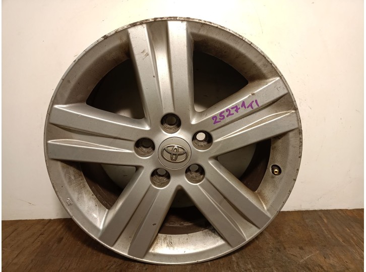 Recambio de llanta para toyota auris (_e15_) 2.2 d (ade157_, ade151_) referencia OEM IAM 4261102770 R17X7JOFF50 