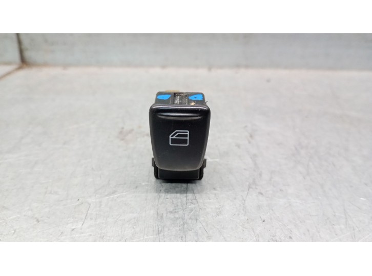 Recambio de mando elevalunas delantero derecho para smart forfour (454) 1.5 cdi (454.001) referencia OEM IAM A4548201010 A454820