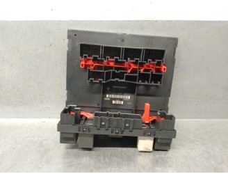 Recambio de caja reles / fusibles para seat toledo iii (5p2) 2.0 tdi 16v referencia OEM IAM 3C0937049E 28022870