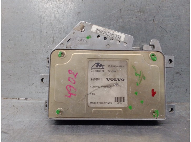 Recambio de centralita motor uce para volvo serie 850 2.3 20v turbo cat referencia OEM IAM 9401541 