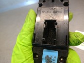 Recambio de mando elevalunas delantero izquierdo para bmw 1 (e81) 116 d referencia OEM IAM 9167154 61319216522 