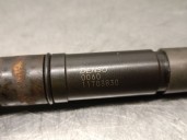 Recambio de inyector para volvo v90 ii station wagon (235) d5 awd referencia OEM IAM VEA132370010BAA 11T03830