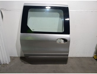 Recambio de puerta lateral corredera derecha para kia carnival ii (gq) 2.9 crdi referencia OEM IAM K54B72020D K54B72020D 