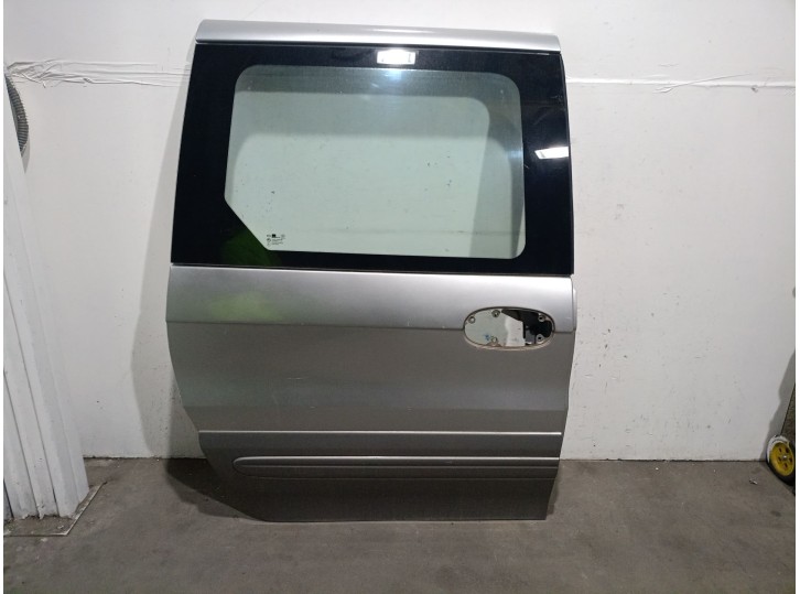 Recambio de puerta lateral corredera derecha para kia carnival ii (gq) 2.9 crdi referencia OEM IAM K54B72020D K54B72020D 