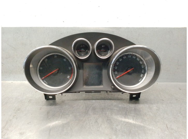 Recambio de cuadro instrumentos para opel insignia a (g09) 2.0 cdti (68) referencia OEM IAM 22783072 13340280 A2C53440403