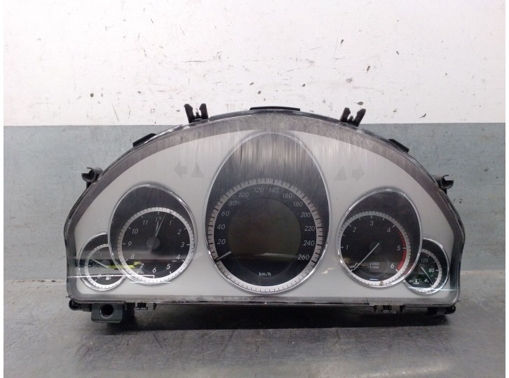 Recambio de cuadro instrumentos para mercedes-benz clase e (w212) e 200 cdi / bluetec (212.005, 212.006) referencia OEM IAM A212