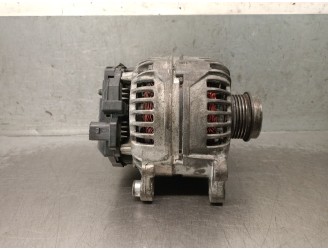 Recambio de alternador para volkswagen passat berlina (3b3) 1.9 tdi referencia OEM IAM 038903018Q 038903018Q 8EL011710471