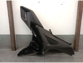 Recambio de embellecedor para honda nc nc 750 x dct (rh09) referencia OEM IAM 83631MKWD0 83631MKWD0 