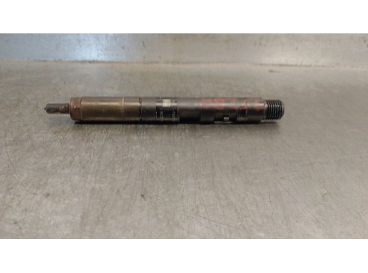 Recambio de inyector para dacia sandero (bs_) 1.5 dci referencia OEM IAM 166001137R 166001137R 28232251