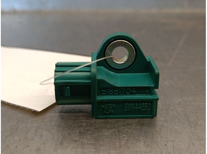 Recambio de sensor para fiat 500l (351_, 352_) 1.6 d multijet (199lyd1b) referencia OEM IAM 51881704 5WK44650