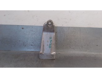 Recambio de soporte motor derecho para ssangyong kyron 2.7 xdi 4x4 referencia OEM IAM 6652231904 6652231904 