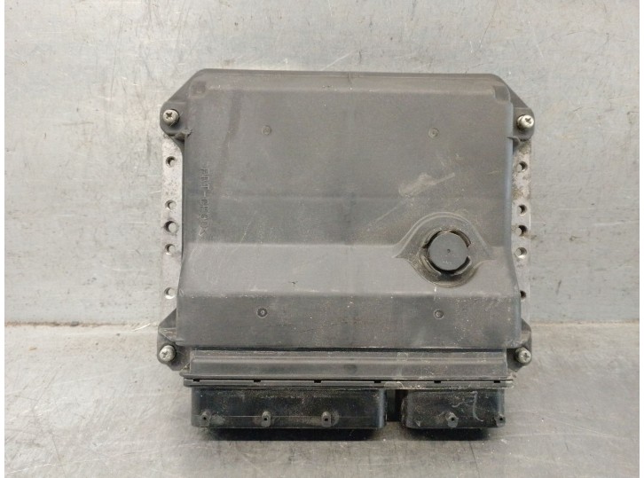 Recambio de centralita motor uce para toyota auris (_e15_) 2.2 d (ade157_, ade151_) referencia OEM IAM 8966102D71 MB1758009571