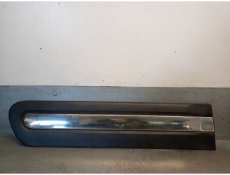 Recambio de molduras traseras para fiat 500l (351_, 352_) 1.6 d multijet (199lyd1b) referencia OEM IAM 735521844 735558455 