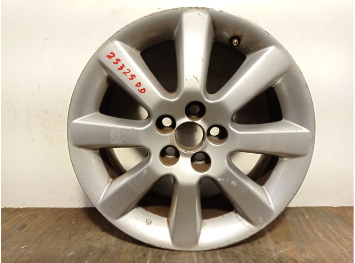 Recambio de llanta para toyota avensis sedán (_t25_) 2.0 d-4d (cdt250_) referencia OEM IAM 4261105140 R16X61/2JJET45 