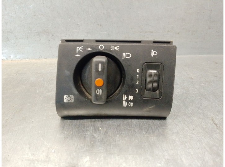 Recambio de mando luces salpicadero para mercedes-benz clase c (w202) c 220 cdi (202.133) referencia OEM IAM A2026890280 A202689