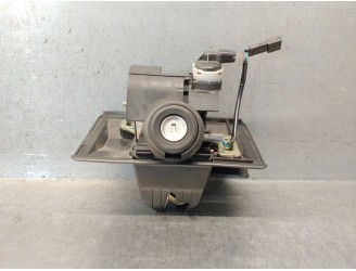 Recambio de cerradura maletero / porton para mercedes-benz clase c (w202) c 220 cdi (202.133) referencia OEM IAM A2107500784 A21