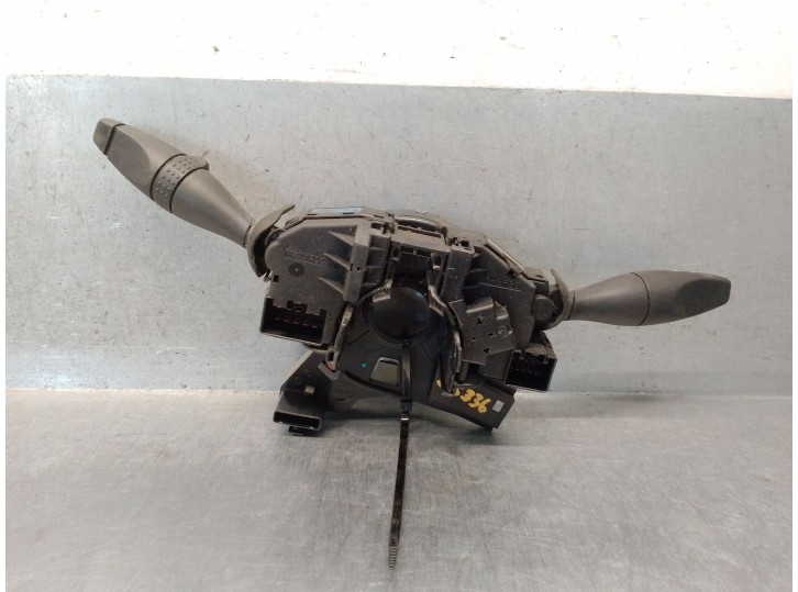 Recambio de mando luces para ford focus i sedán (dfw) 1.6 16v referencia OEM IAM 98AG13335AC 14A664 