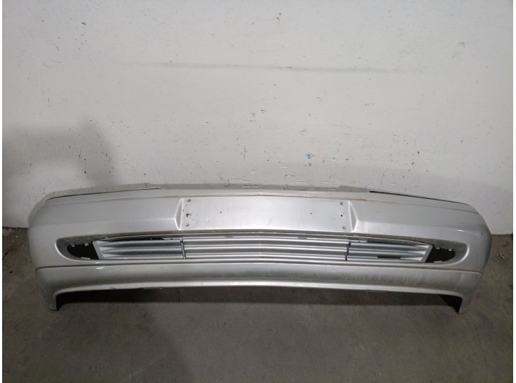 Recambio de paragolpes delantero para mercedes-benz clase c (w202) c 220 cdi (202.133) referencia OEM IAM A2028802870 A202880287