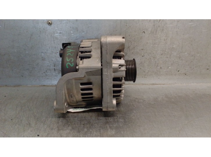 Recambio de alternador para bmw 1 (e81) 116 d referencia OEM IAM 0986082200 12317802261 