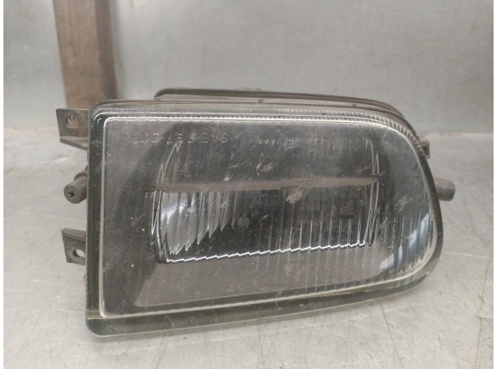 Recambio de faro antiniebla derecho para bmw 5 (e39) 525 d referencia OEM IAM 63178377942 63178377942 