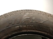 Second-hand tyre/s for kia carnival ii (gq) 2.9 crdi OEM IAM reference 21565R1596H