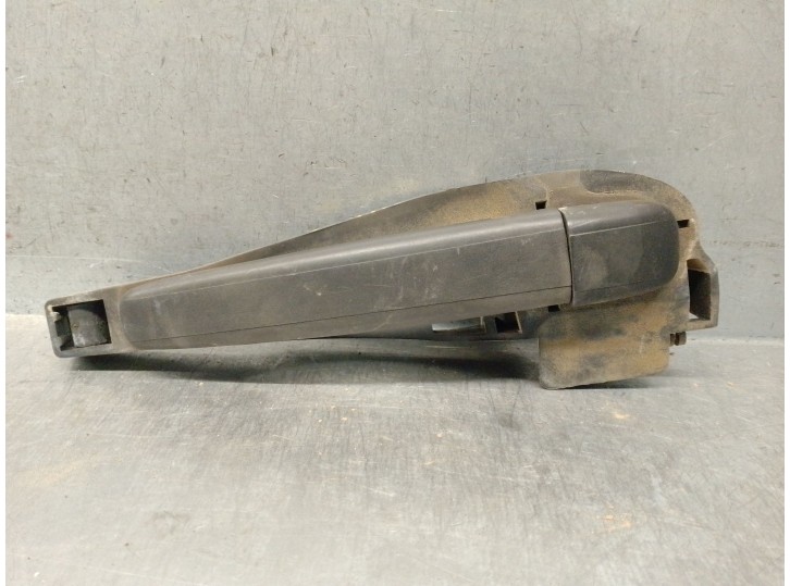 Second-hand front right exterior door handle for citroën c2 (jm_) 1.6 vts OEM IAM reference 910945 910945