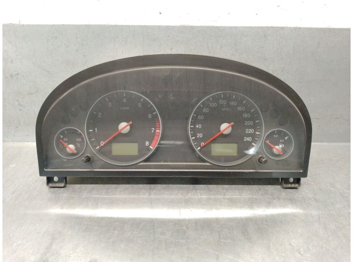 Second-hand instrument cluster replacement for Ford Mondeo III (B5Y) 2.0 16V OEM IAM reference 3S7T10849DE 1351741