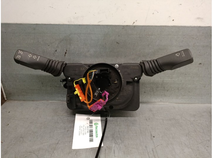Recambio de mando luces para opel astra h berlina 1.6 16v cat referencia OEM IAM 13276157 1241231 